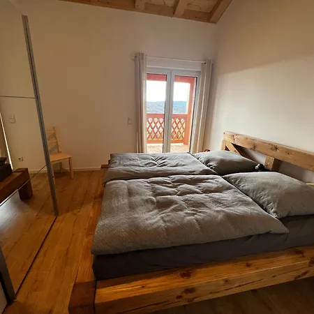 Ferienwohnung Waldblick Sinzing
